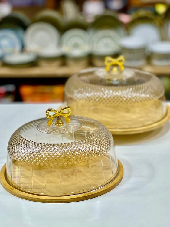 Fancy Bamboo Wooden Base Cake Dish with Acrylic Cover