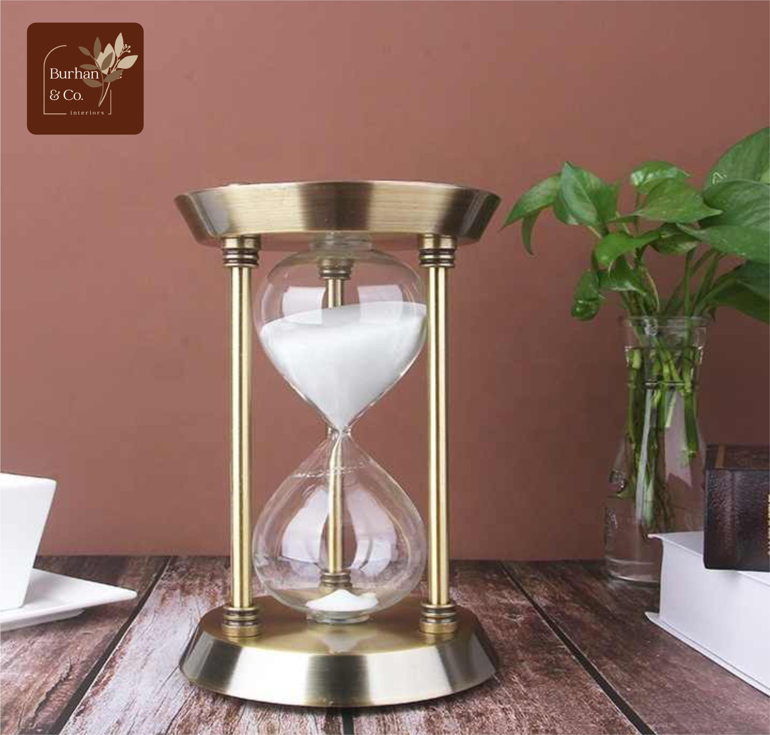 Hourglass Home Office Table Decoration Metal Sand glass for Club Hotel